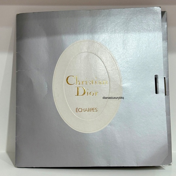 Christian Dior Mint Green Scarf - Picture 14 of 14